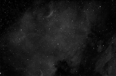 NGC7000, 2015-7-1, 28x300sec, APO100Q, H-alpha 7nm, QHY8.jpg